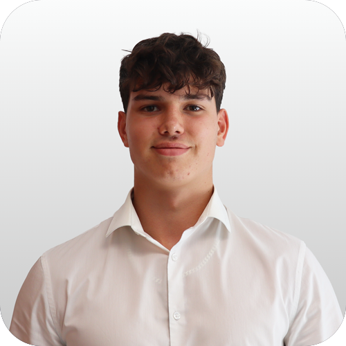 rounded-square-portrait-micim-rhys-01